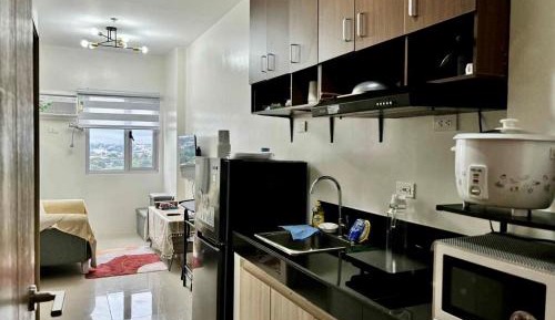Two-Bedroom Apartment with City View