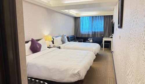 Premium Twin Room