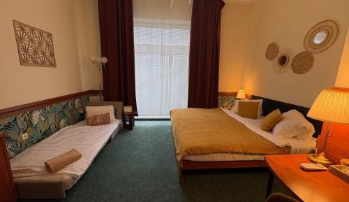 Double or Twin Room with Extra Bed