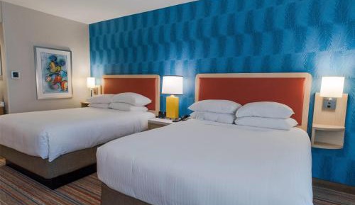 Queen Room with Two Queen Beds - Non Smoking