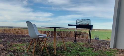 Deluxe Double or Twin Room with Mountain View