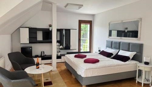 Double Room with Private Bathroom