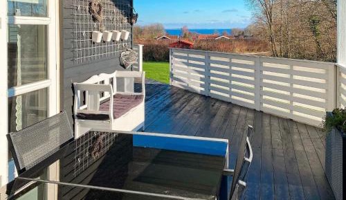 Three-Bedroom Holiday Home 