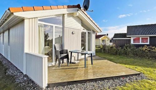 Two-Bedroom Holiday Home
