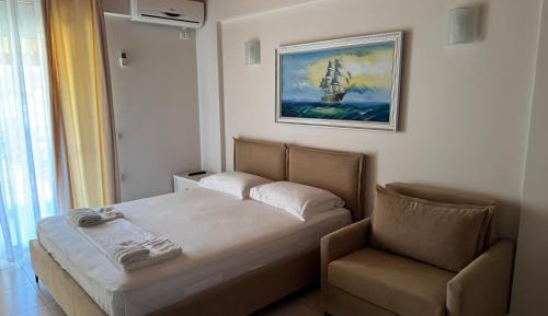 Deluxe Suite with Sea View