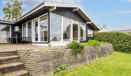 Two-Bedroom Holiday Home