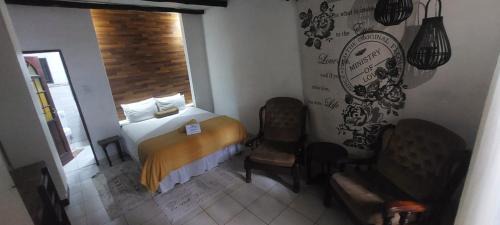Deluxe King Suite