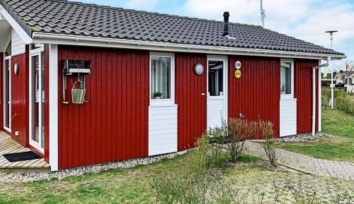 Two-Bedroom Holiday Home