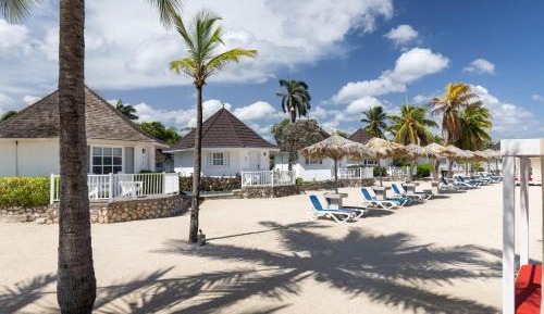 Ocean Front Family Cottage