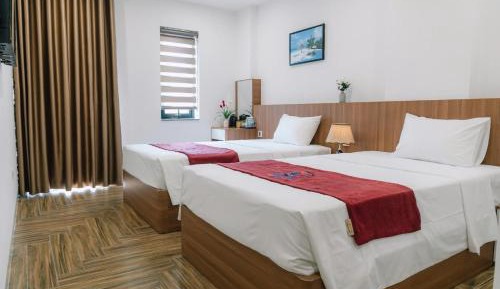 Twin Room with Balcony