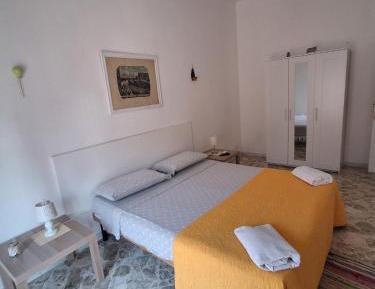 Double Room with Private External Bathroom