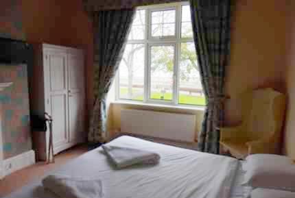 Large Double or Twin Room with Sea View