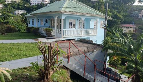Apartment with View and Balcony