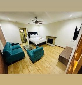 Double Room with Pool View