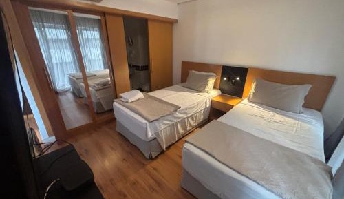Twin Room with Balcony