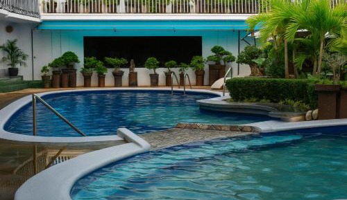 Suite with Pool View