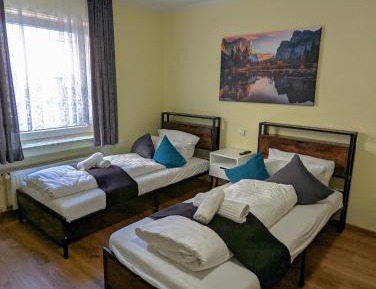 Economy Triple Room