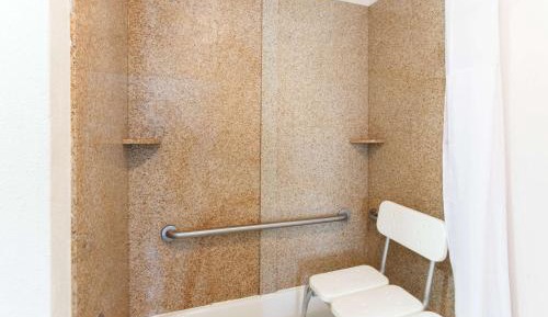 King Room - Mobility Access/Non-Smoking