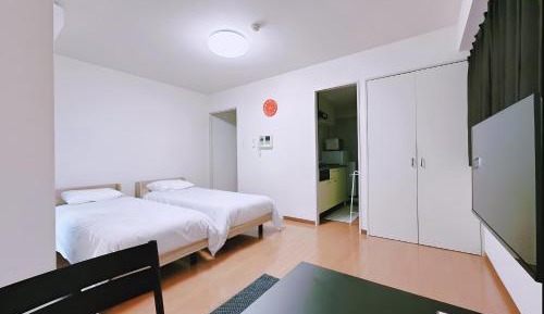 One-Bedroom Apartment - Non-Smoking
