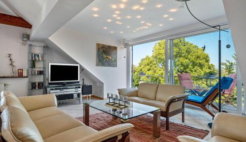 Two-Bedroom Superior Apartment