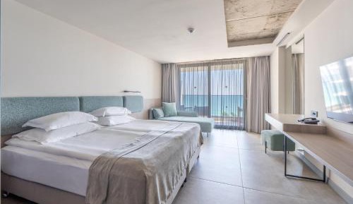 Deluxe Double Sea View Room – Premium 24h All Inclusive