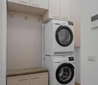 Superior One-Bedroom Apartment with Balcony