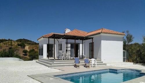 One-Bedroom Holiday Home