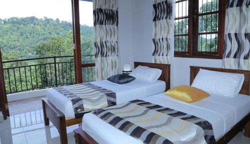 Deluxe Double or Twin Room with Balcony