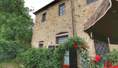 One-Bedroom Holiday Home