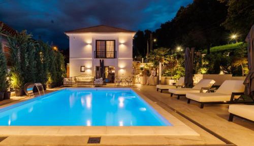 Two-Bedroom Villa
