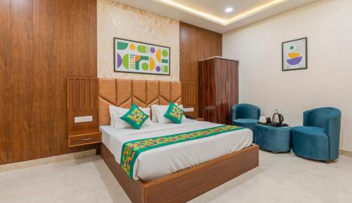 Deluxe Family Room