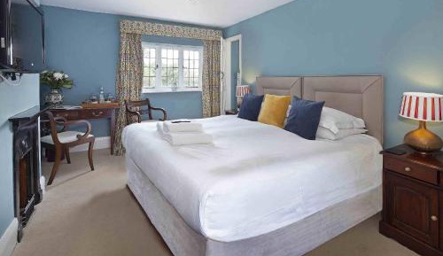 Standard King Room