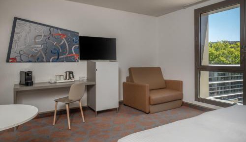 King Room with Sofa Bed