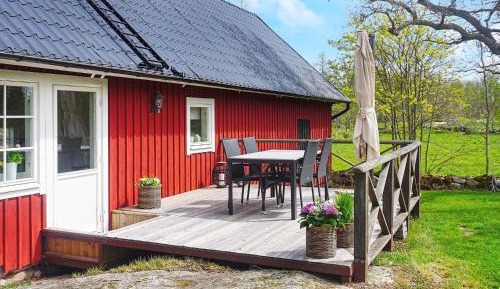 Two-Bedroom Holiday Home