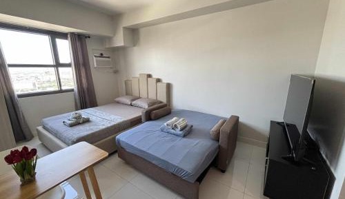 Studio with Sofa Bed