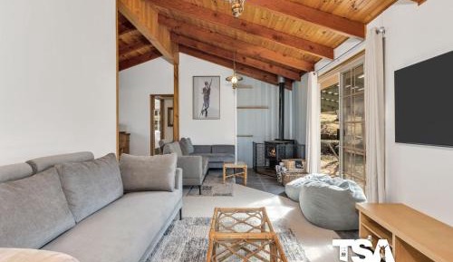 Superior Chalet