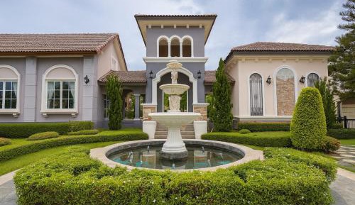 Four-Bedroom Holiday Home