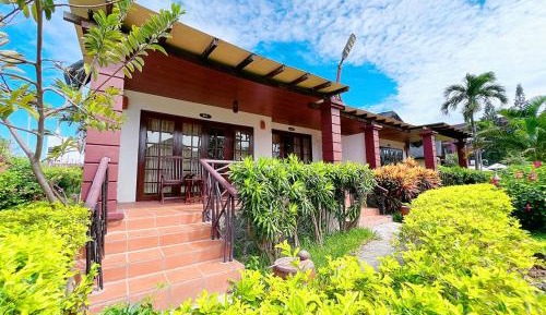 Family Bungalow with Double and Twin Beds - Free Mini-bar in Room