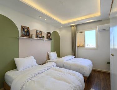 Suite with Mountain View