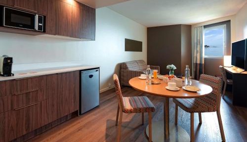 Junior Suite with One Double Bed - Ocean Side