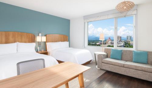 Studio, 2 Queen, Sofa bed, Mountain view