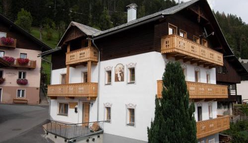 Two-Bedroom Apartment with Balcony and Terrace