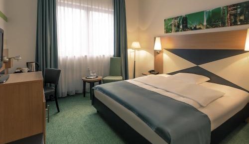 Standard King Room