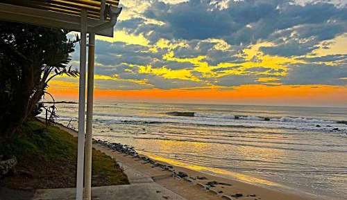 Four-Bedroom Deluxe Home - Oceanfront