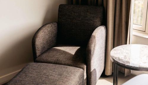 Classic King Room - Mobility Accessible