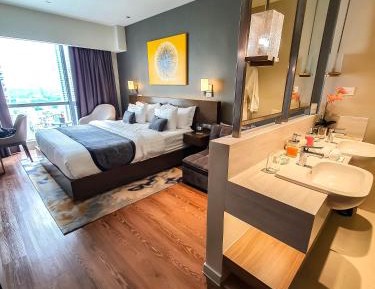 Suite with City View