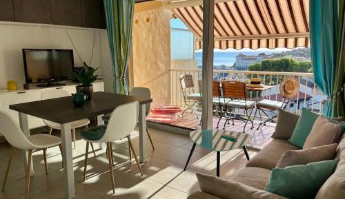 Apartment with Sea View