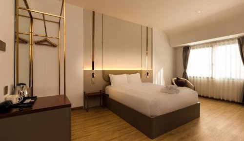 King Room with Balcony