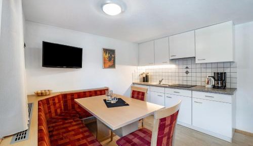 Superior One-Bedroom Apartment