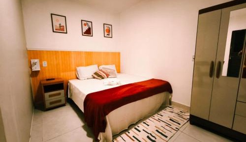 Superior One-Bedroom Apartment